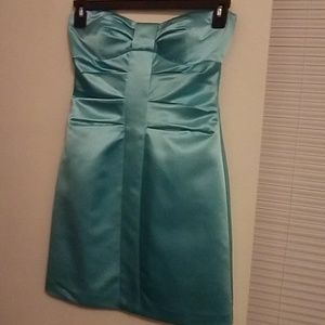 NWT Max & Cleo strapless mini dress